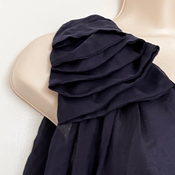 🎈Alice + Olivia Sz XS one shoulder silk blouse - Picture 2 of 15